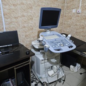 ultrasound machine.jpeg